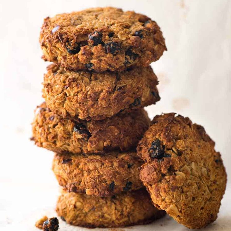 Stack of Healthy Oatmeal Cookies (Breakfast Cookies!)