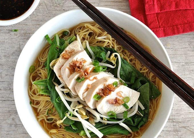 {350 calories, super easy} Foolproof method to make perfect poached chicken for this delicious noodle soup!